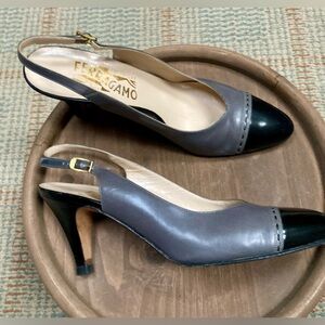 Salvatore Ferragamo Two-Toned Gray/Black Slingbacks Made in Italy